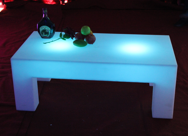 LED-Displays-Tea-Table-For-Bar